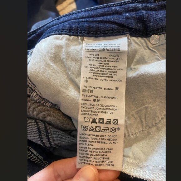 Levi's Women's Signature Modern Slim Stretch Jeans Size 12 - Picture 11 of 11